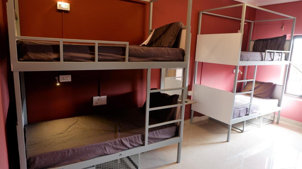 Pappi Chulo Morjim Otel Dış mekan fotoğraf