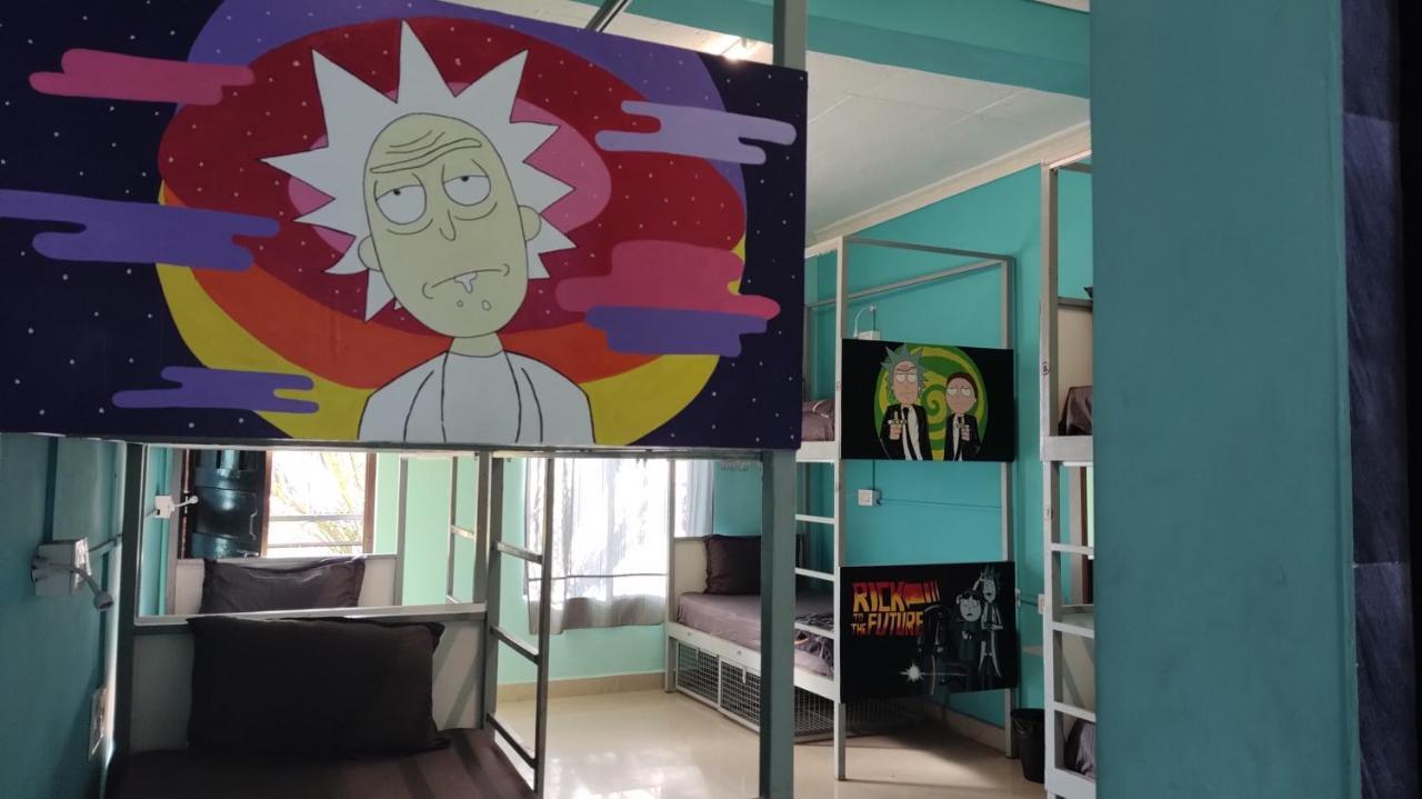Pappi Chulo Morjim Otel Dış mekan fotoğraf